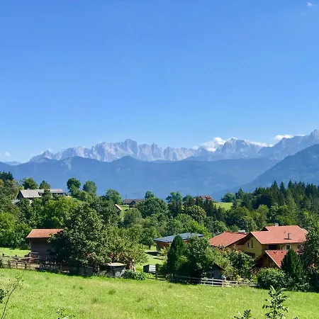 בית נופש Haus Romsicht Karinthie Kerschdorf (Noetsch im Gailtal)
